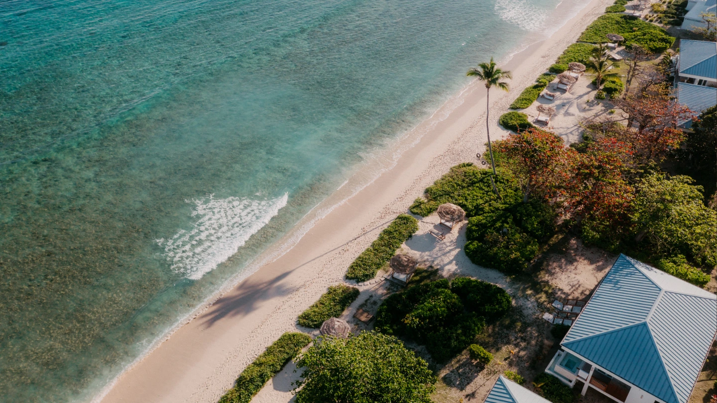 Beachside Villas in Tortola | Barefoot Luxury Villas | Long Bay Beach Resort